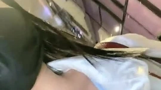 【三级】《公寓妻子的性狂欢》